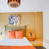 Image 9: London: Standard / Superior Double Room for Two with Breakfast
