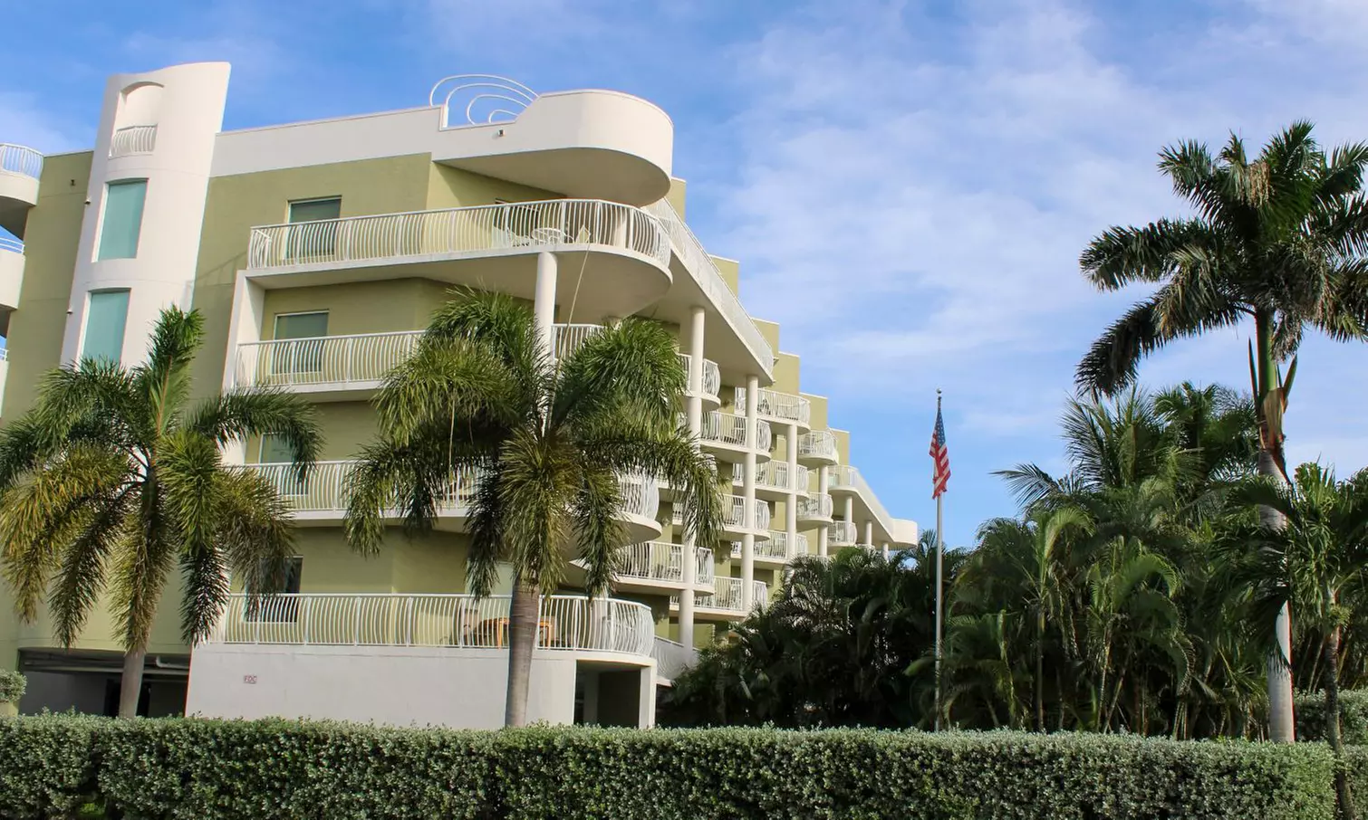 Crystal Palms Beach Resort Hotel - Steps from the Sand with Oceanview Rooms & Poolside Bliss
