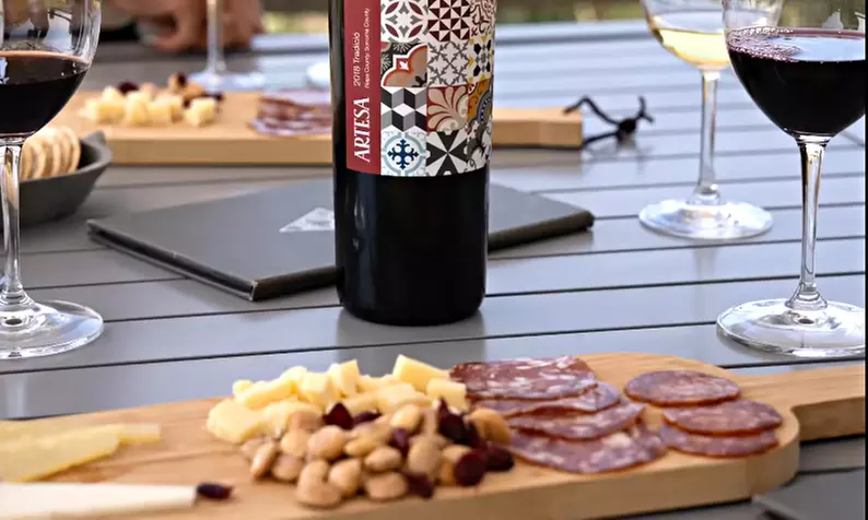 20% Off Outdoor Wine & Charcuterie Box at Artesa Winery