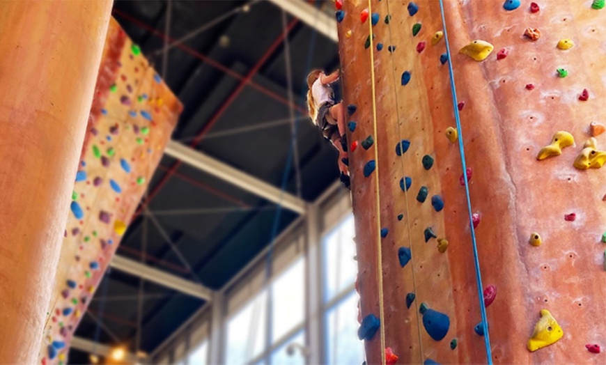 Image 4: Melbourne's All-Day Rock Climbing Experience with Shoe & Harness Hire