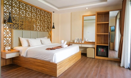 3 Nights in a Deluxe Room (2 Adults) - Swiss Belinn Seminyak Bali
