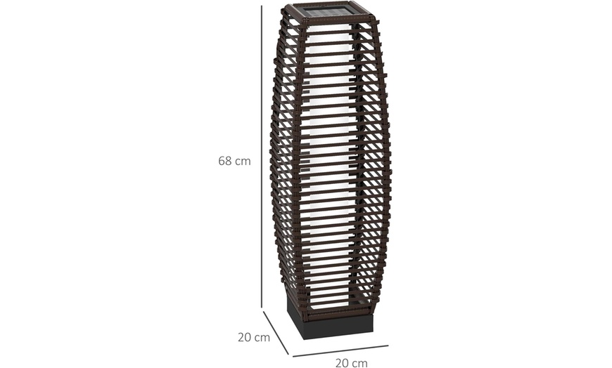 Image 5: Outsunny Rattan-Effect Solar Floor Lamp