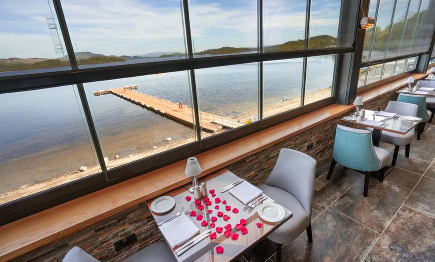 Image 7: Loch Lomond: 4* Stay with Full Scottish Breakfast and Optional Dinner