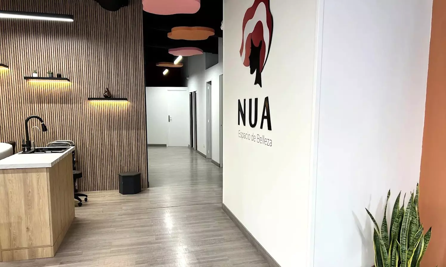 Manicura y pedicura spa clásica o semipermanente