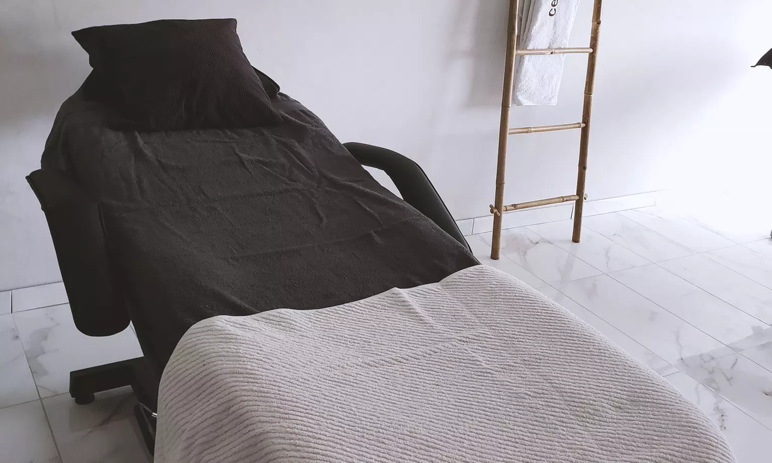 1 séance de 60 min de cryolipolyse sur 1 zone