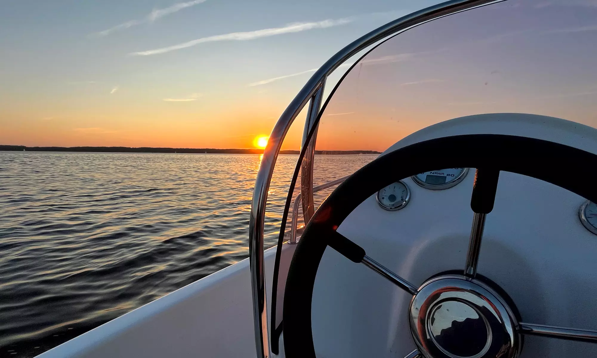 Patent sternika motorowodnego – kurs teoretyczny i praktyczny z Boat4Sell nad Zalewem Kryspinów (do -33%) - Second Medium