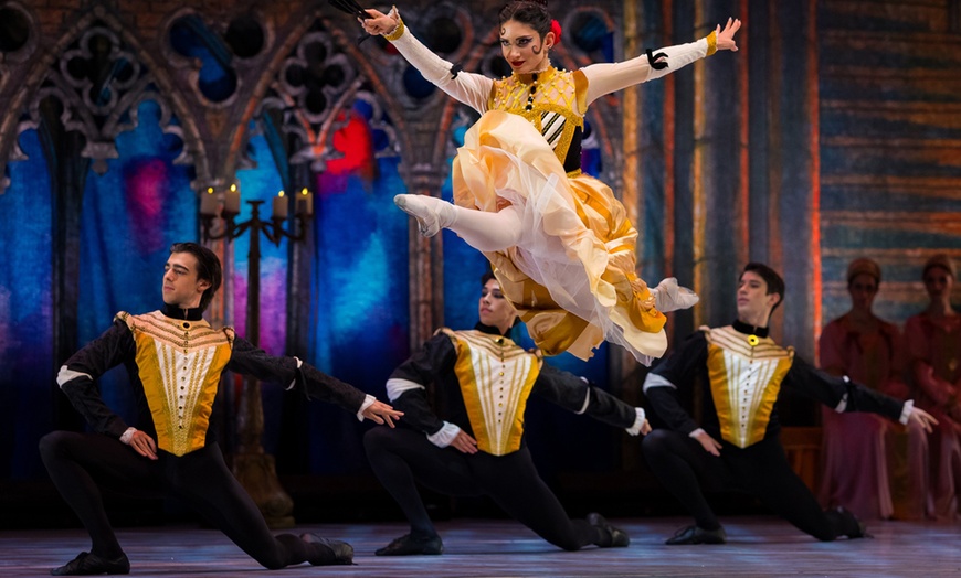 Image 2: Ticket für „Schwanensee“ vom Grand Classic Ballet in 15 Städten