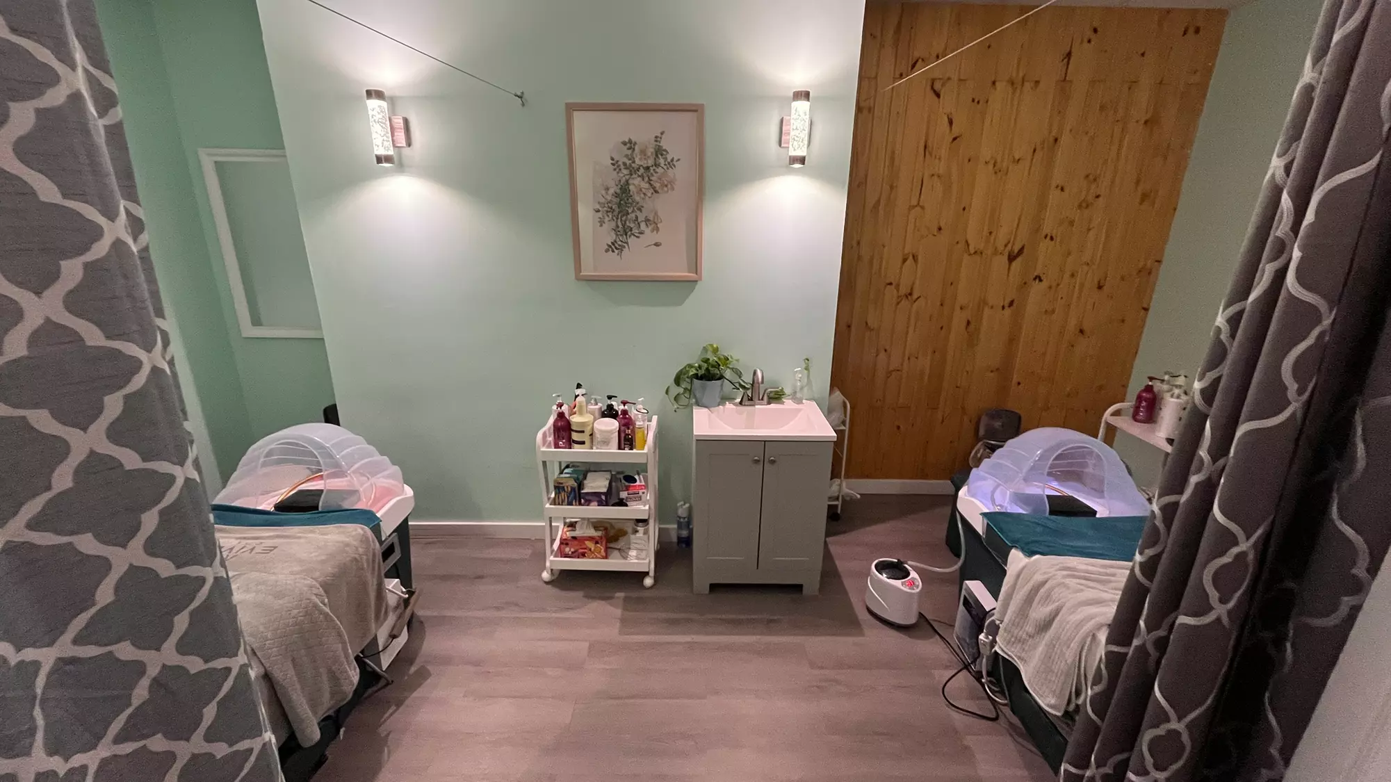 Relax with a 50- or 60-Minute Massage at EVIVE Spa - Springfield