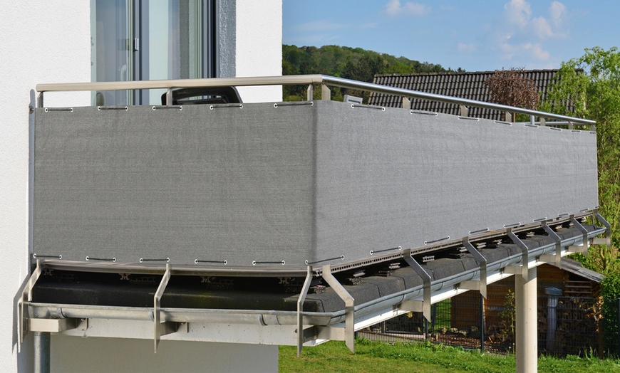 Image 26: Protective Balcony Windscreen