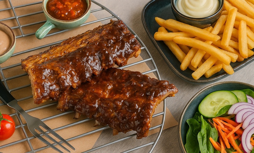 Image 1: Spareribs-menu: ribs, frites, salade + soft drink afhalen