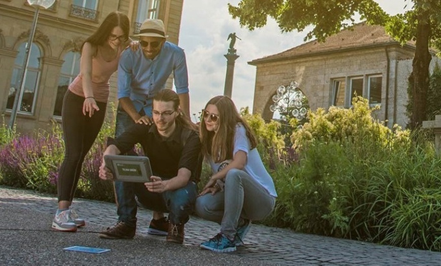 Image 4: Outdoor Escape Game „Der Kunstraub“ für bis 1 - 2 Gruppen