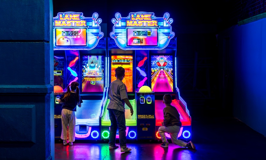 Image 5: Experience Fall Into Fun with Adventure City Pass