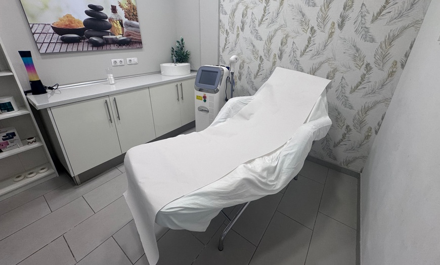 Image 2: 1, 3 o 5 sesiones de depilación unisex con láser de diodo para 1