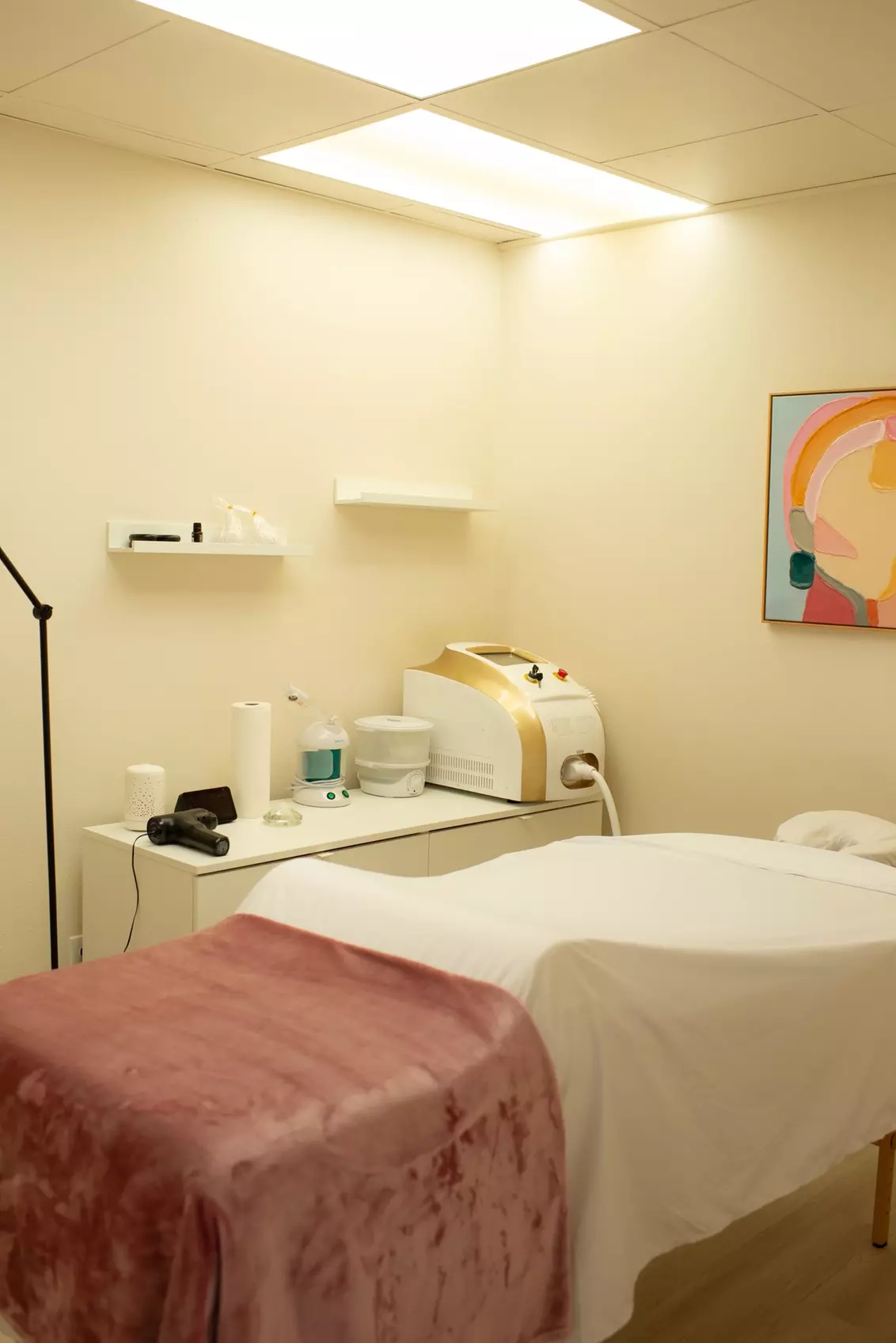 Melt Away Stress and Tension with a Soothing Hot Stone Massage