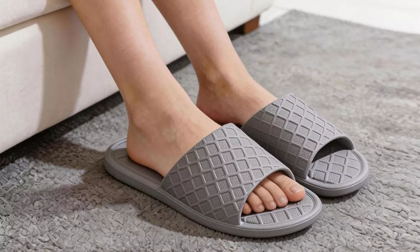 Non-Slip Shower Sandals Unisex Bathroom Slippers Indoor Home Beach Shoes