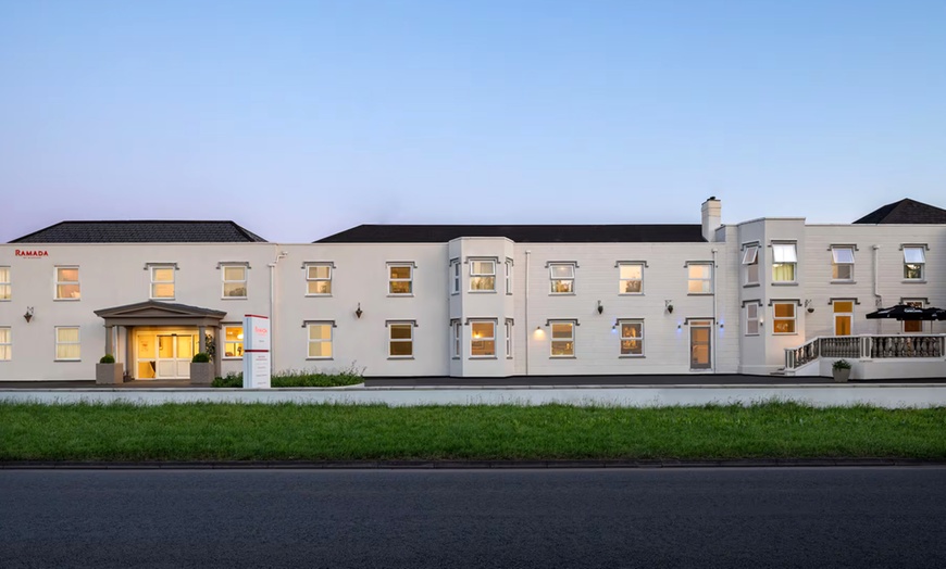 Image 12: Enjoy & Savor Signature Steak, Two or Three-Course Steak Meal & Wine