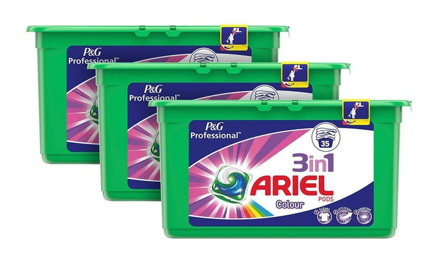 Image 4: Ariel Three-in-One Washing Pods