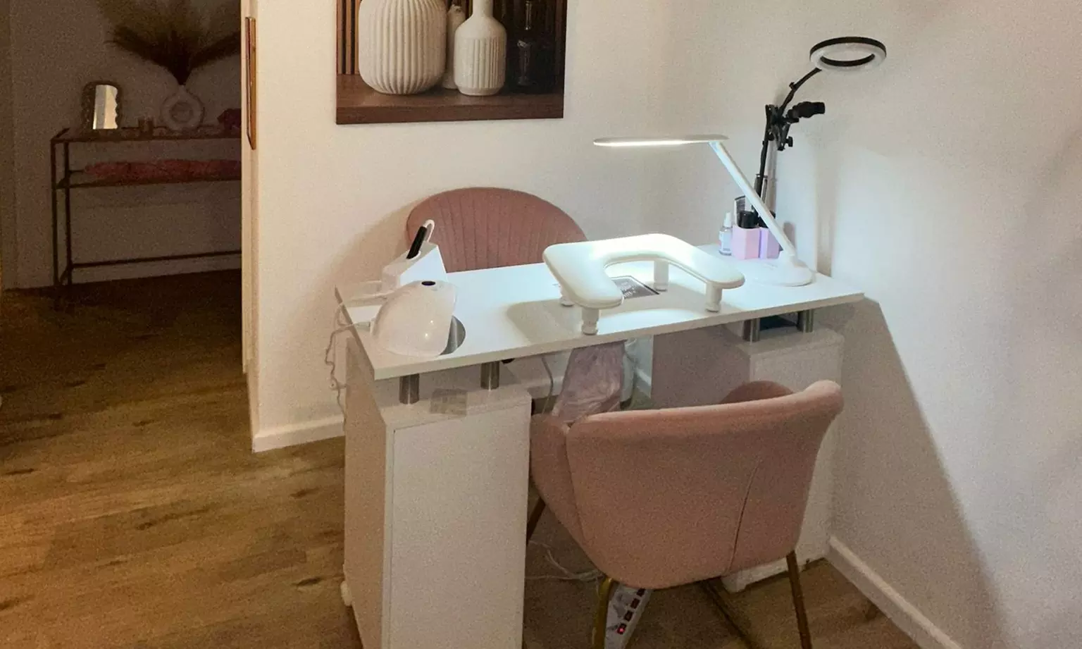 Bis zu 38% Rabatt auf den Maniküre-Pediküre bei Elya Beauty