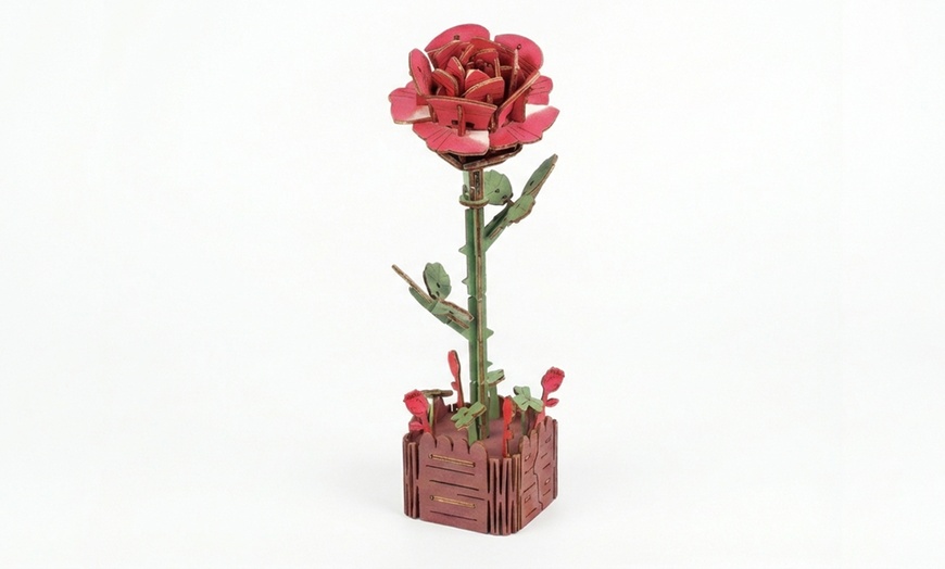 Image 8: DIY Wooden Flower Bouquet 3D Puzzle Craft Kit