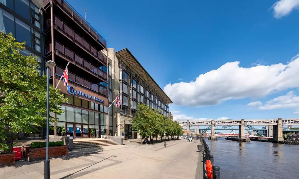 Newcastle: 4* Standard Room Stay with Breakfast