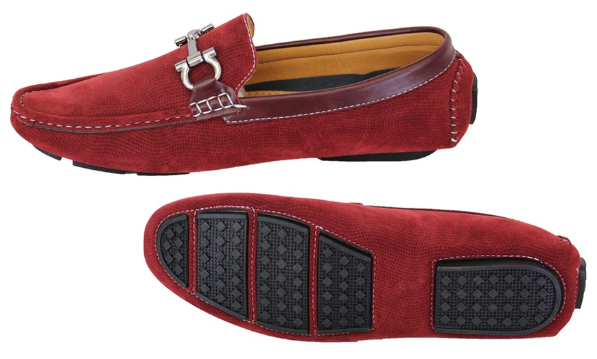 Image 9: Men's Moccasins 