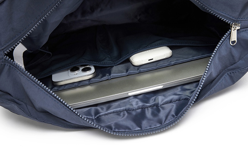 Image 23: Travel-Smart Laptop Tote with 15.6” Protection and 3-Way Carry Design