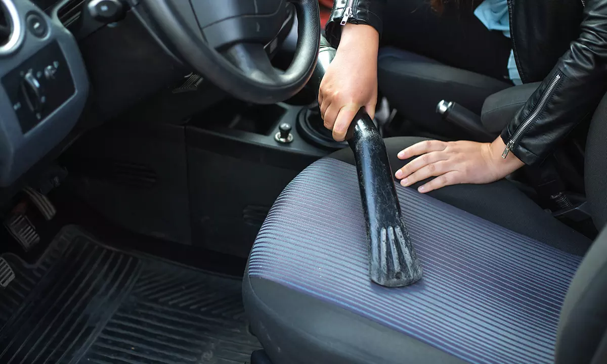 Lavage automobile sans eau avec BeWash Auto