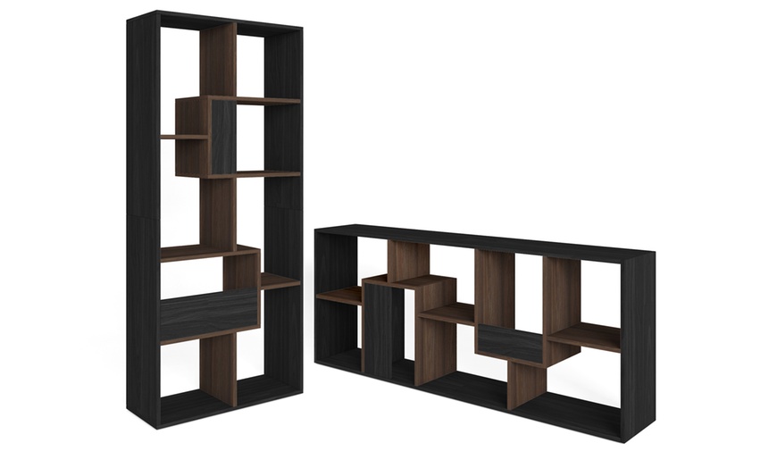 Image 28: Speels vormgegeven boekenkast