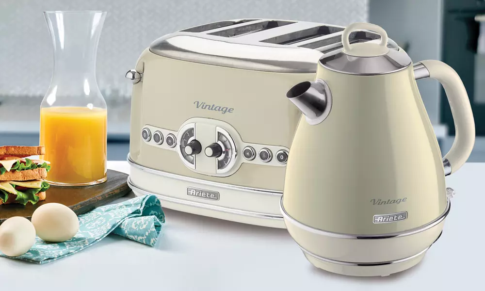 Ariete Vintage-Style 1.7L Jug Kettle and Four-Slice Toaster Set in Choice of Colour - Primary Image