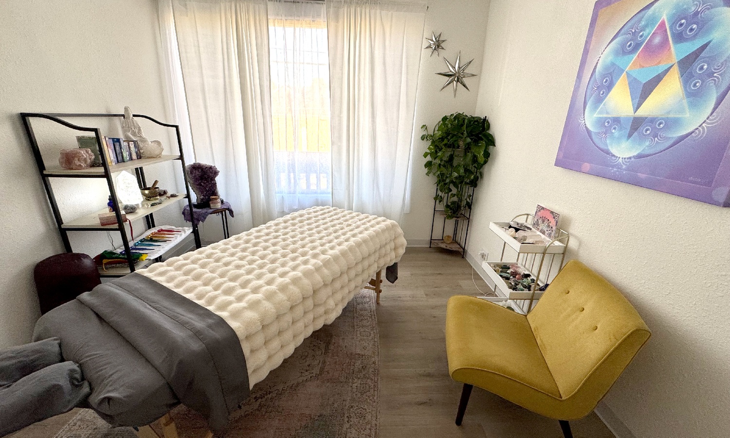 60 Min Full Body Massage CBD & Hot Stone or Reiki Infused Massage