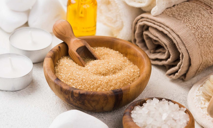 Image 3: Experience Deep Relief: 60, 90 or 120-Minute Therapeutic Massage