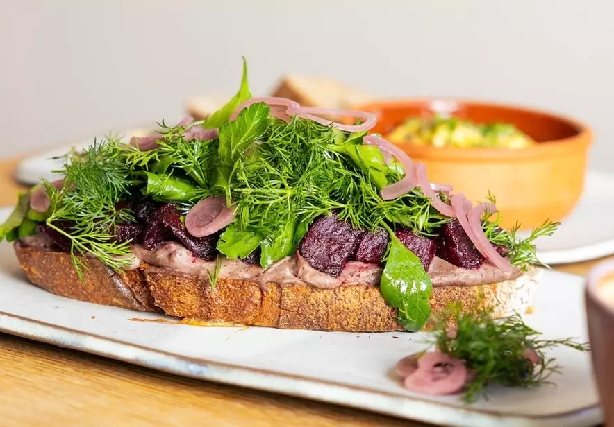 Vegetarisches Frühstück inkl. frischem O-Saft für 2 oder 4 Personen