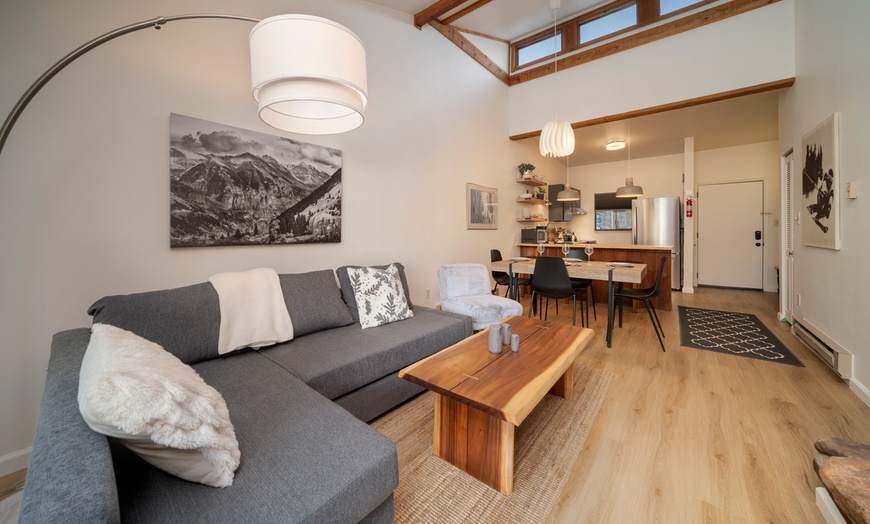 Image 7: Mountain-View Condos in Colorado with Indoor Pool & Shuttle Access