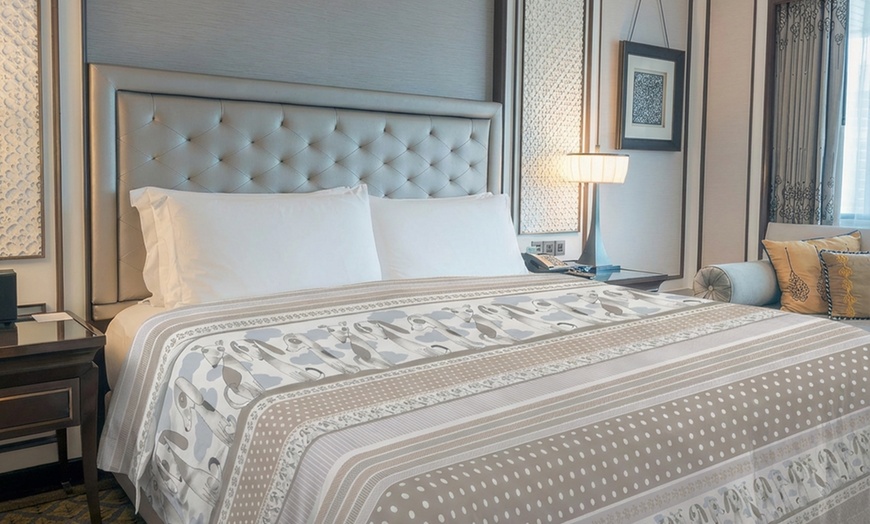 Image 7: 100% Cotton Sheet with Assorted Patterns