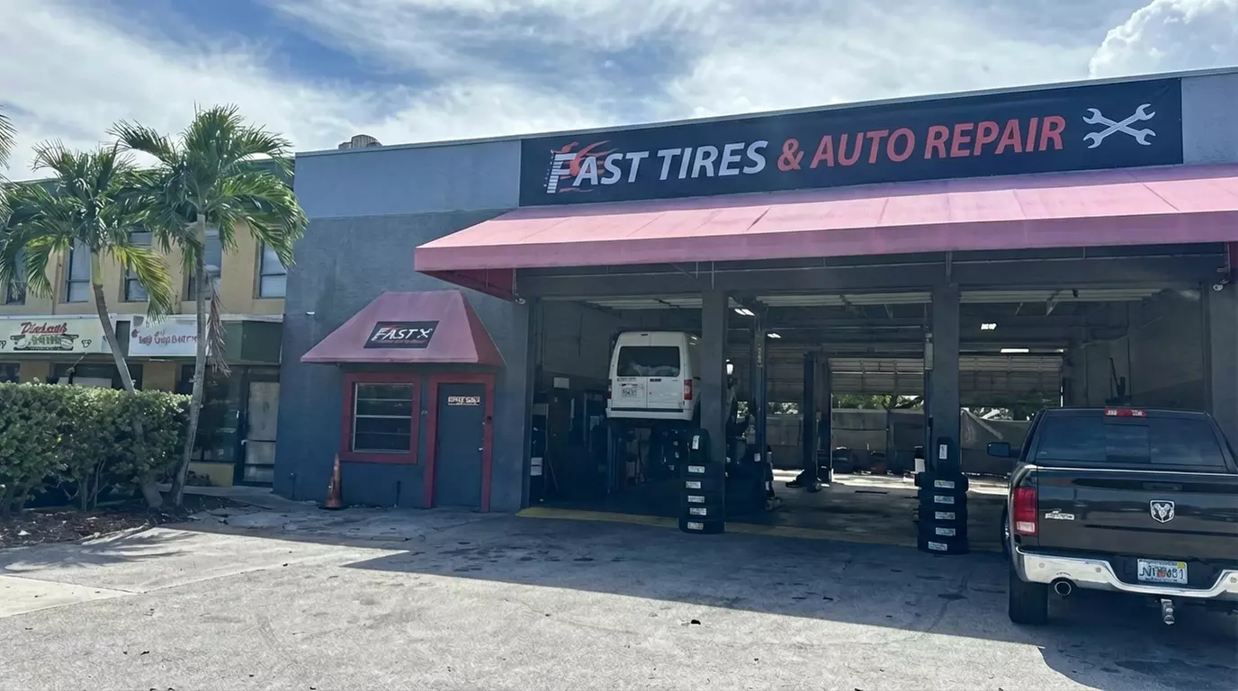 Get Synthetic Blend or Full Synthetic Oil Change & Free Computer Scan!