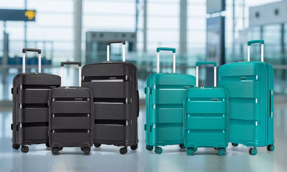 Maleta o juego de maletas de ruedas de polipropileno ligero con diseño estriado, con envío gratuito - Primary Image