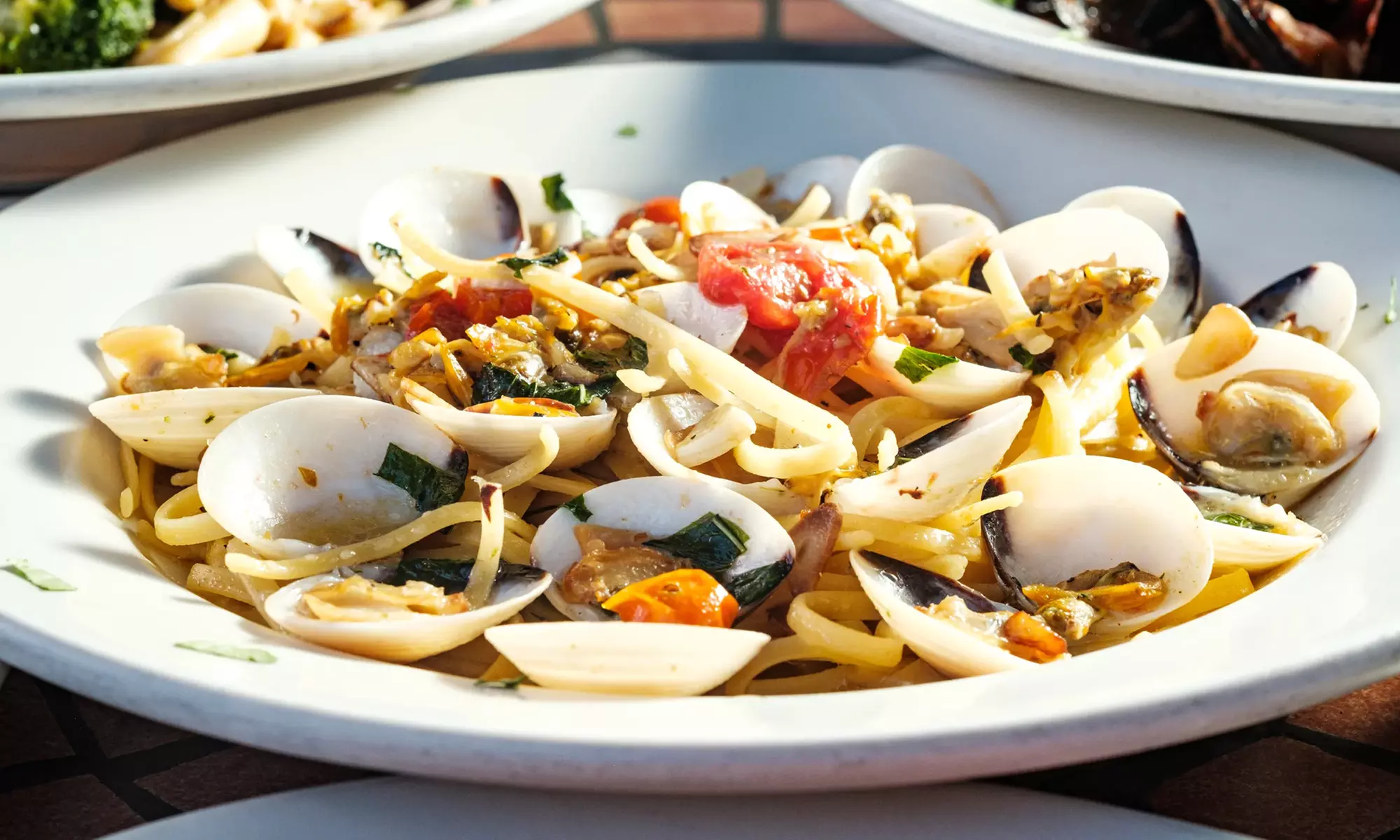 Savor $15 or $30 Toward Food and Drink – Valid Monday to Thursday