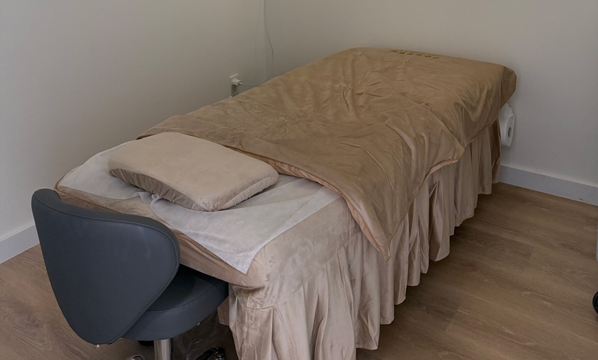 Image 3: 30 or 60-Min Deep Tissue Massage with Optional Deep Cleansing Facial