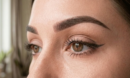 One Eyeliner or eyeliner shadow Session (First Session Only) - Dermanova Spa And Salon
