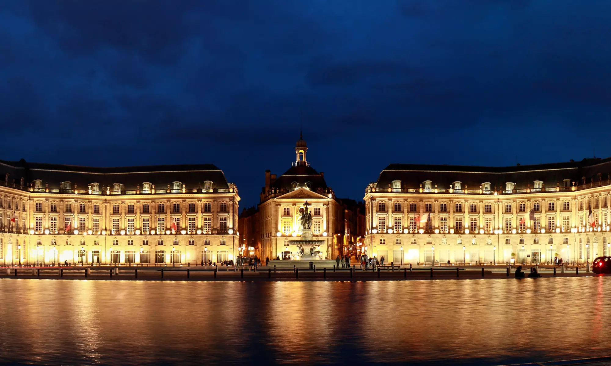 Bordeaux : chambre double classique avec petit-déjeuner pour 2 personnes à l'hôtel Mercure Bordeaux Gare St Jean - Primary Image