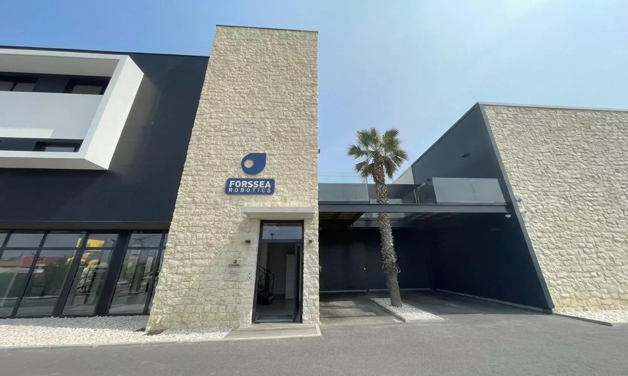 Shampoing, coupe, brushing, couleur en option à Sète avec CL Beautélys