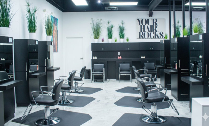 Image 2: Botanical Repair Treatment and Color Retouch for Stylish Looks