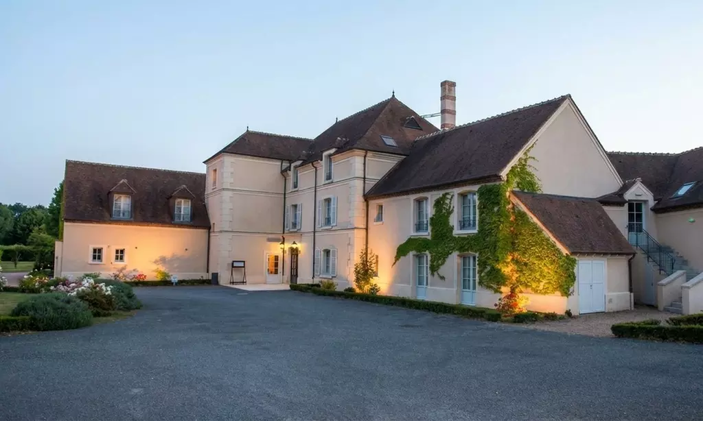 Nouvelle-Aquitaine : chambre double avec pdj, apéritif et golf