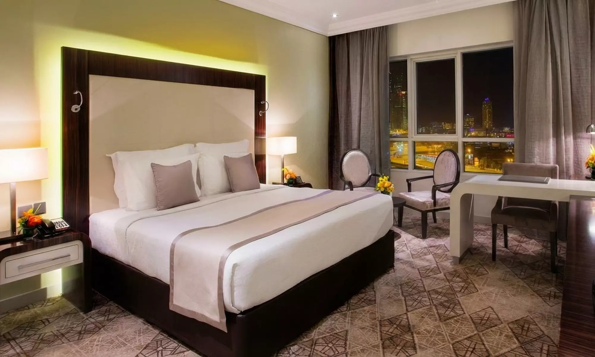 5* Dubai: 36 or 72-Hour Staycation with Breakfast & Facilities Access