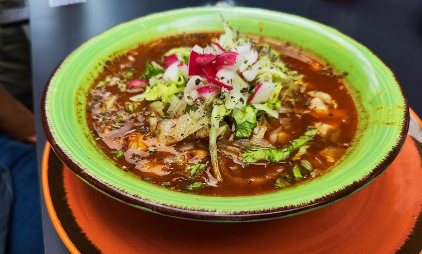 Image 12: Menú mexicano para 2 con postre, bebida y opción a margarita o cóctel