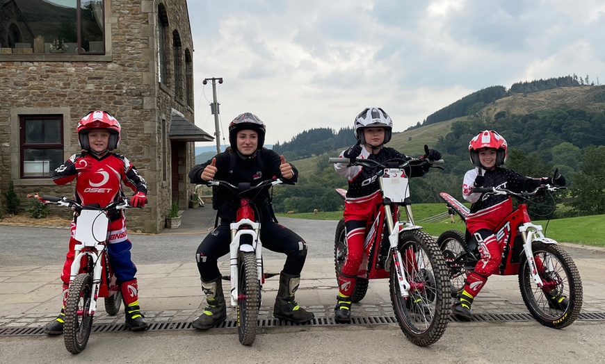 Image 2: Kids' Motorbike 2 Hour Session with T-Shirt Included