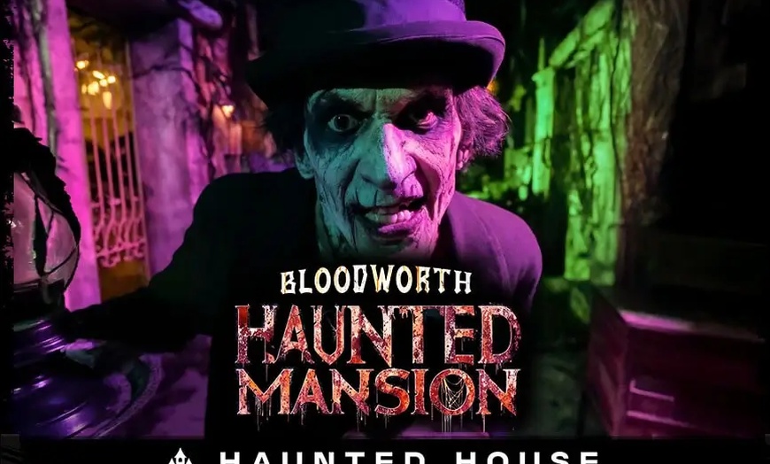 Image 4: Haunted House Speed Pass at Bayville Scream Park