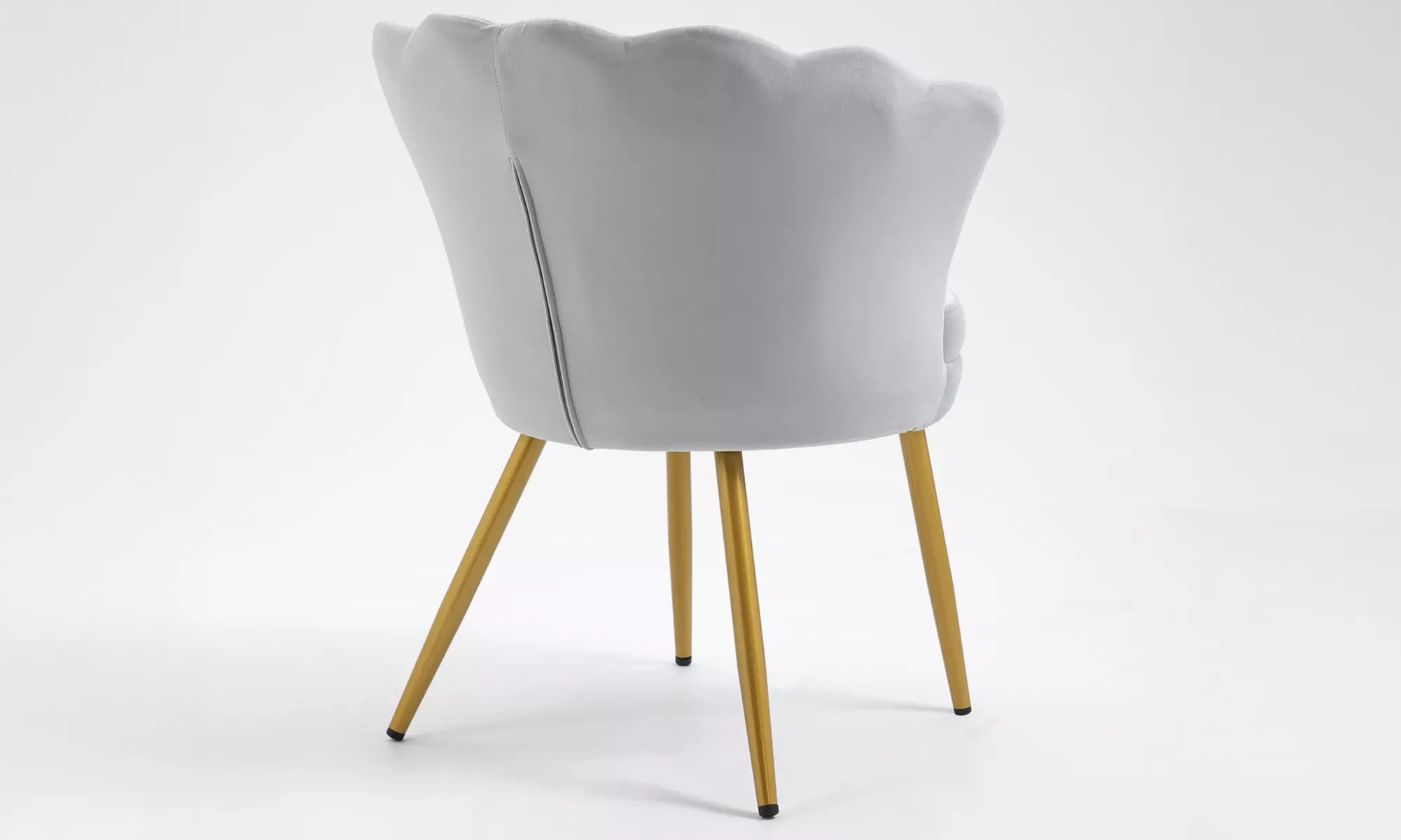 Poltroncina a conchiglia Maddina in velluto