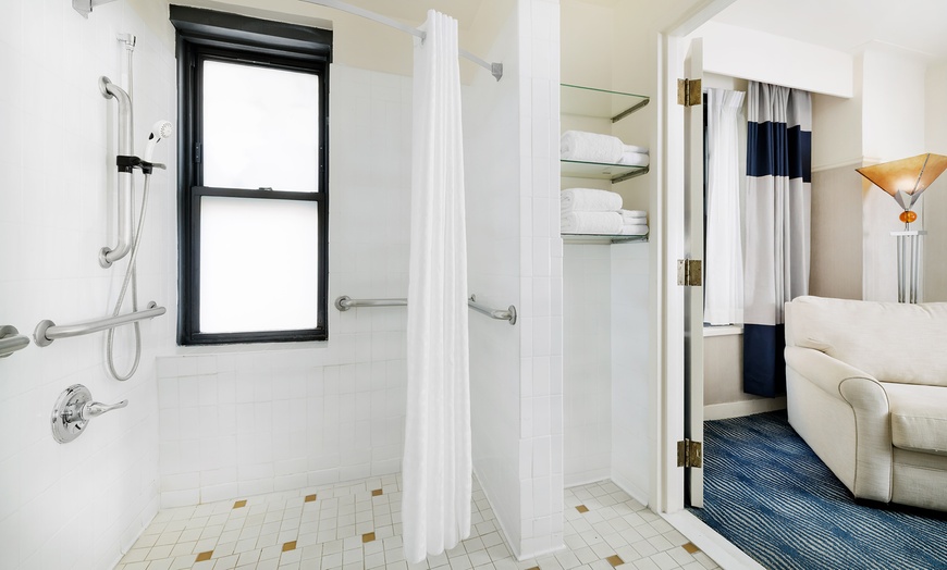 Image 4: Member-Only Deal: The New Yorker Hotel by Lotte Hotels