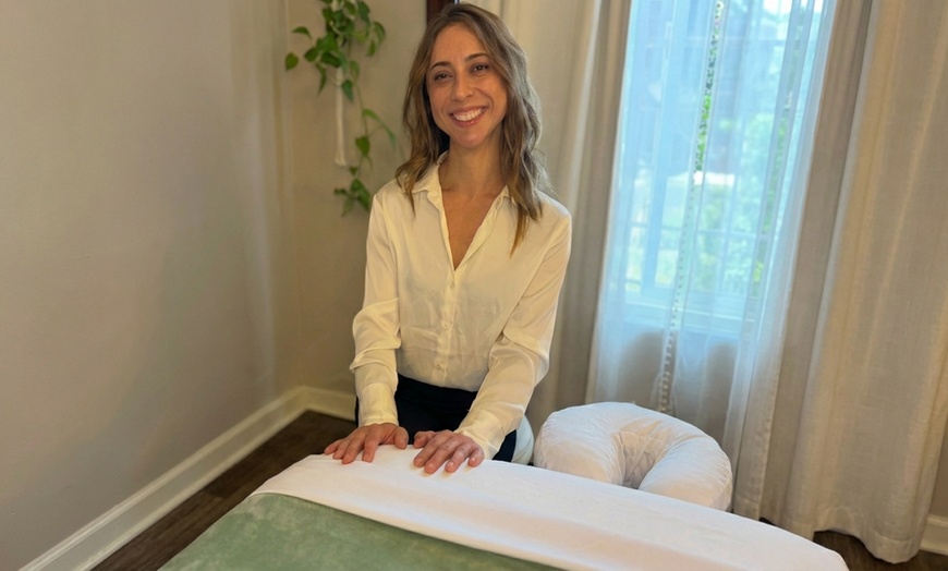 Image 3: Relax Your Skin with One, Two, or Three 50-Min Neck Massage Sessions